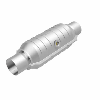 MagnaFlow Conv Univ 2.5in Inlet/Outlet Center/Center Round 11in Body L x 5.125in W x 15in Overall L 