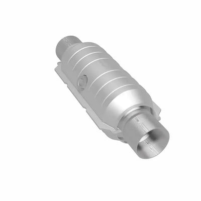 MagnaFlow Conv Univ 2in Inlet/Outlet Center/Center Round 11in Body L x 5.125in W x 15in Overall L 