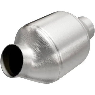 MagnaFlow Conv Universal 2.25 inch C/A 5 spun body - Truck & Automotive
