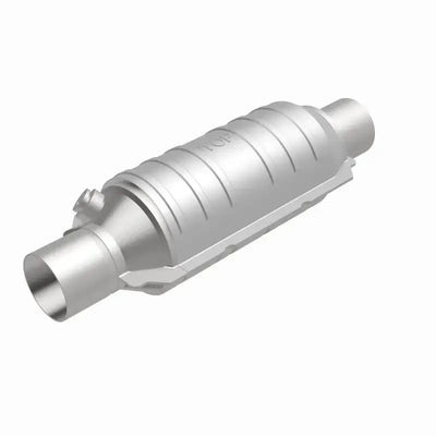MagnaFlow Conv Universal 2.50 GM 3.8L OEM - Truck & Automotive