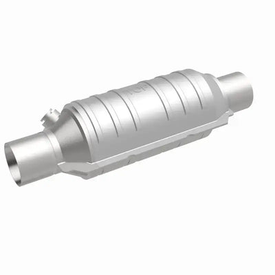 MagnaFlow Conv Universal 2.50 GM 3.8L OEM - Truck & Automotive