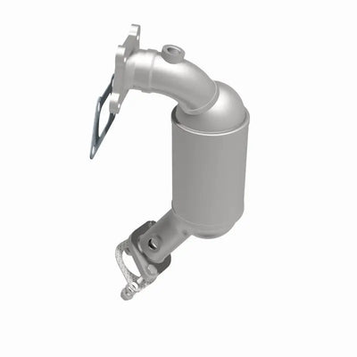 Magnaflow 18-19 Chevrolet Traverse V6 OEM Underbody Front Forward Direct Fit Converter - Magnaflow