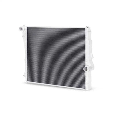 Mishimoto MMRAD-E46-323