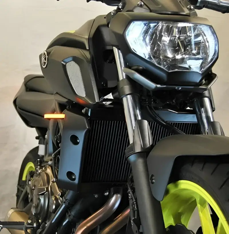 MT07-FB-21 Front Led Turn Signals Yam - LED