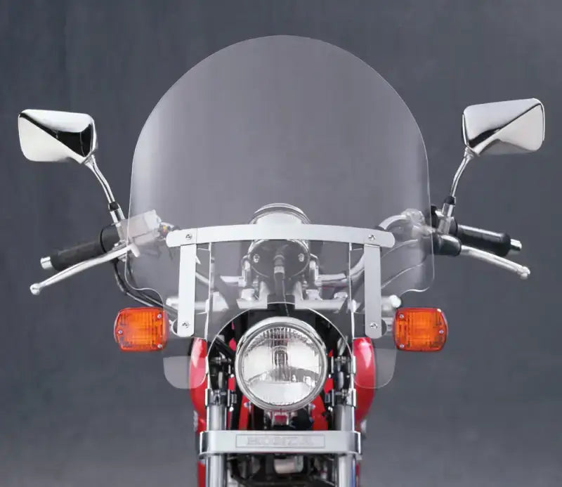 NC125A Dakota 3.0 Windshield 17.5x18. 