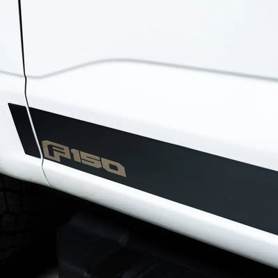Putco 2021 Ford F-150 Super Crew 5.5ft Box Ford Licensed Blk Platinum Rocker Panels (4.25in 12pc) - 9751473BPFD