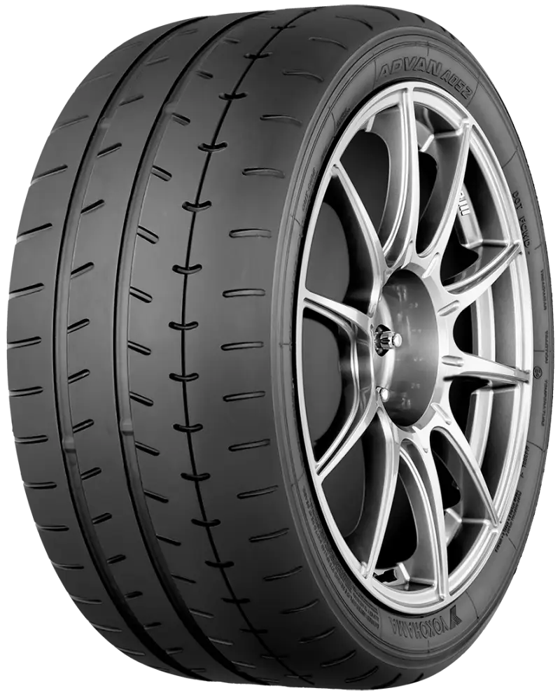 Yokohama Advan A052 Tire - 225/40R18 92Y - 110115210